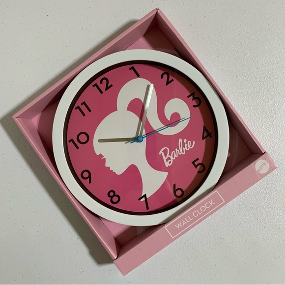 Mattel Barbie Analog Wall Clock-NIB - Picture 3 of 5